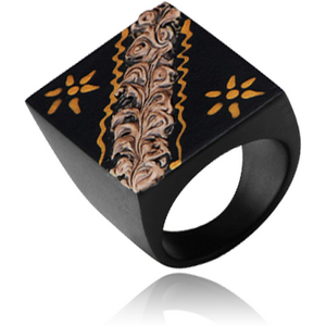 ORGANIC WOODEN PAINTED RING